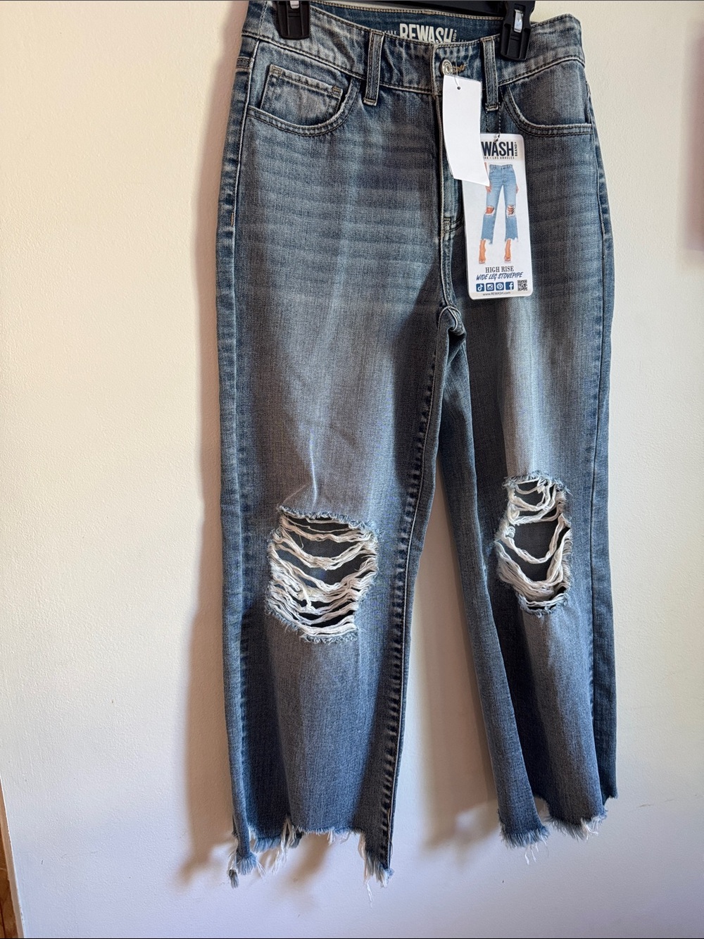 Rewash Distressed Cropped Jeans - Light Blue